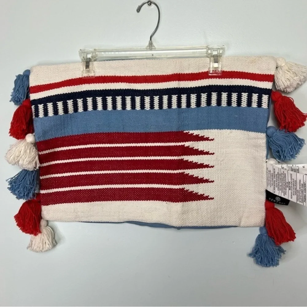 Newport Patriotic - Red, White & Blue - Cotton Pillow Cover with Tassels 19”X14”